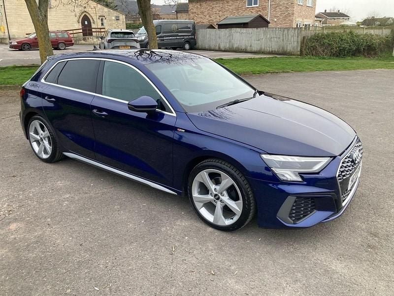 Used Audi A3 Sportback S-Line 150 HP (110 kW) 2021 Blue Hatchback