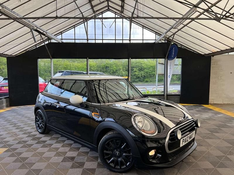 Used Mini Cooper Hatch 2017 Black Hatchback