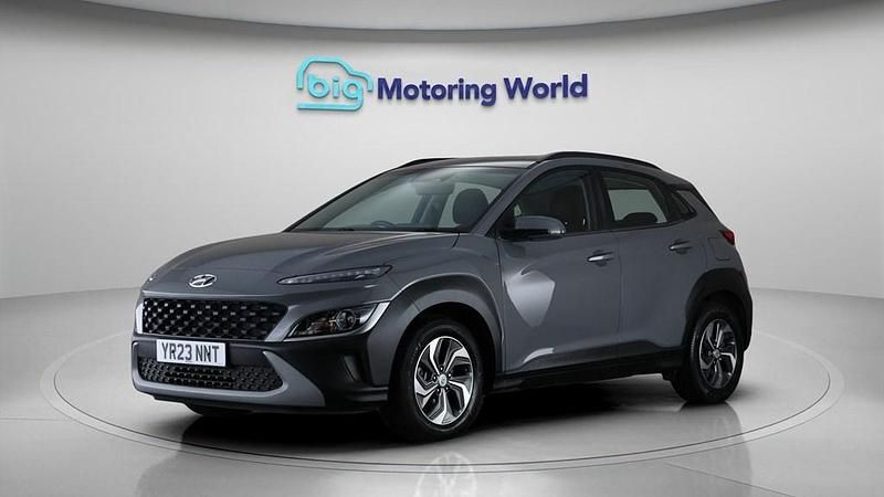 Used Hyundai Kona SE 141 HP (103 kW) 2023 Grey SUV