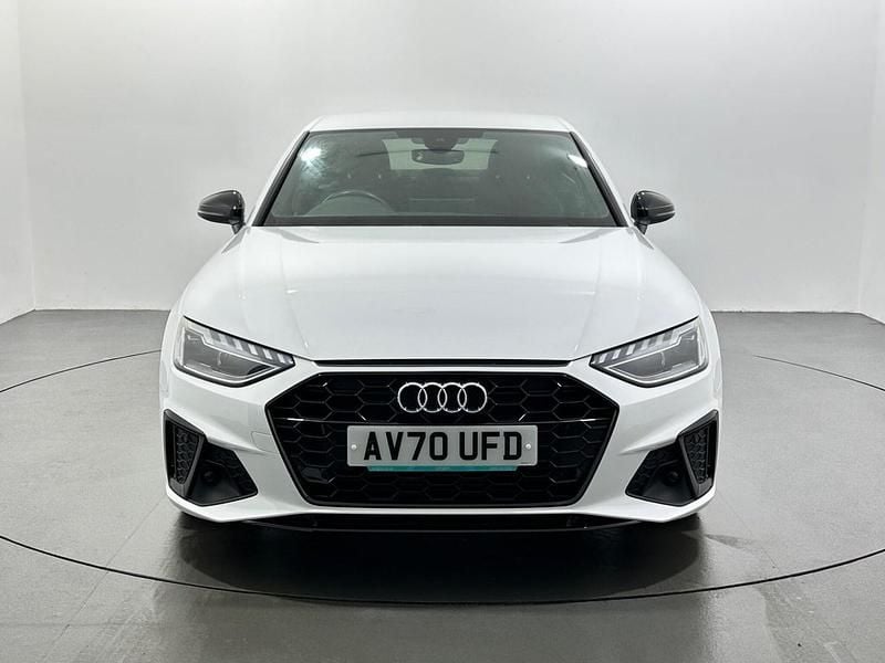 Used Audi A4 Black Edition 150 HP (110 kW) 2020 White Sedan