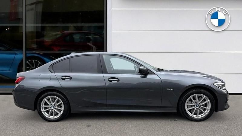 Used BMW 330e Comfort Edition 288 HP (211 kW) 2022 Grey