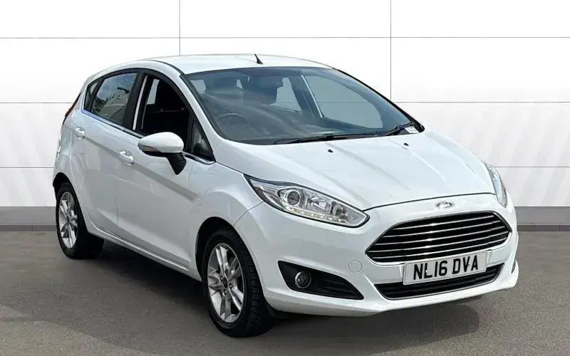 Used Ford Fiesta Zetec 82 HP (60 kW) 2016 Hatchback