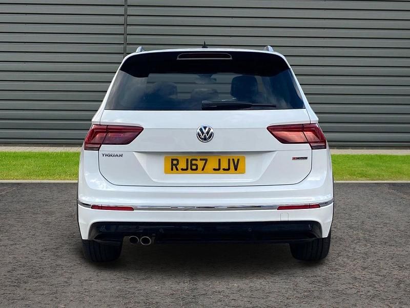 Used VW Tiguan R-line 150 HP (110 kW) 2018 White SUV