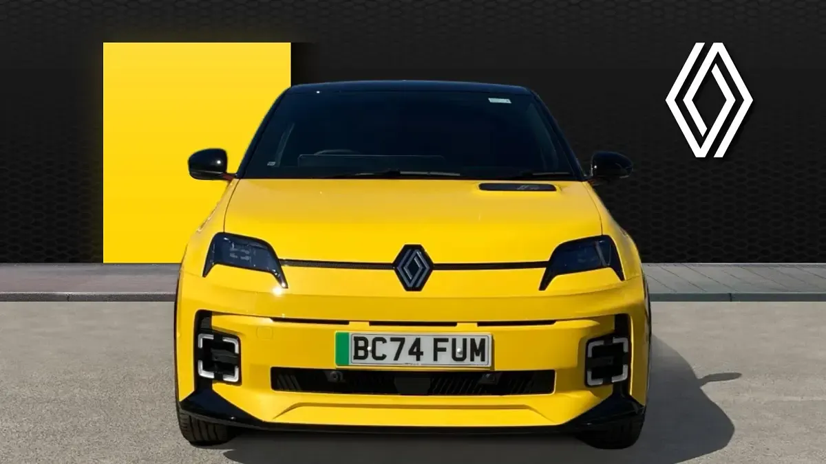 Usado Renault R5 Iconic 110 kW (150 HP) 2024 Other Citadino