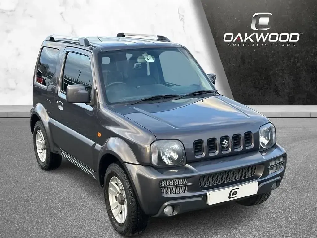 Usado Suzuki Jimny SZ4 85 CV (62 kW) 2010 Gris SUV