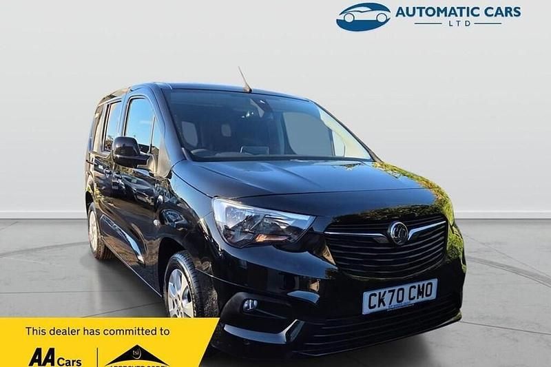 Used Vauxhall Combo S 100 HP (73 kW) 2020 Black MPV