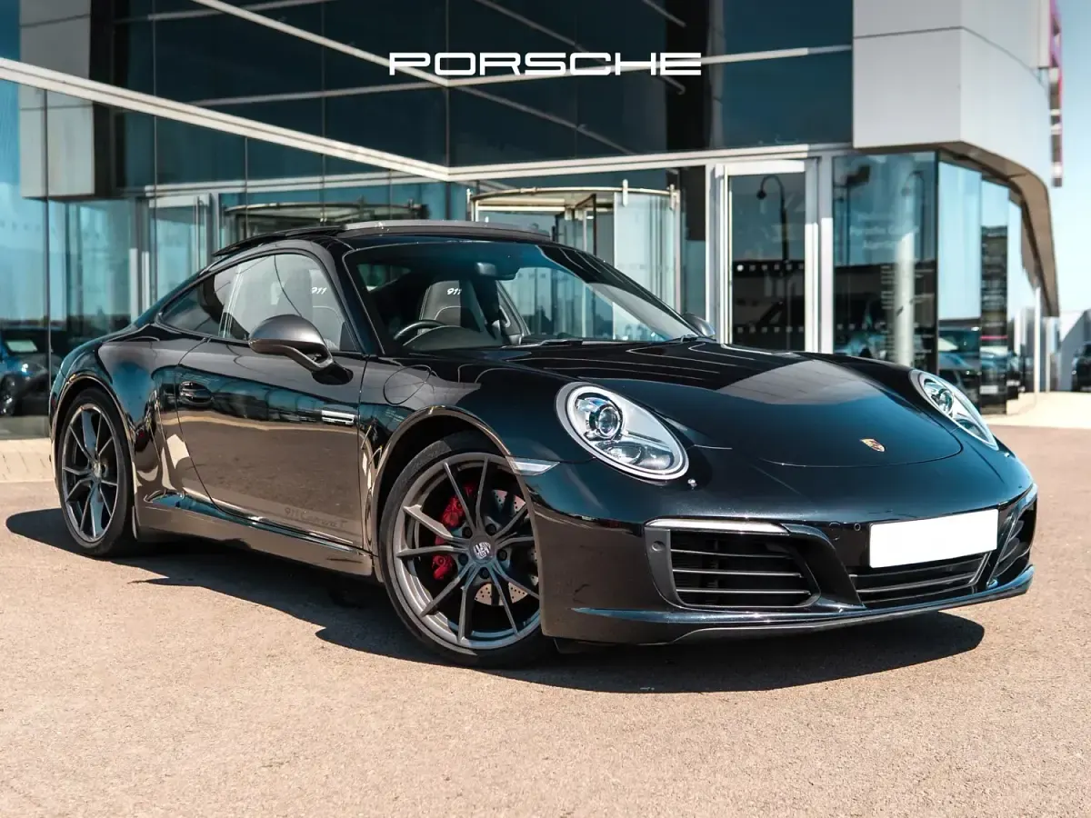 Used Porsche 911 2018 Black Coupe