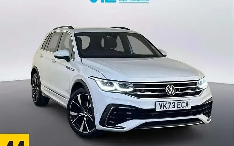Second-hand VW Tiguan R-line 150 CP (110 kW) 2023 SUV