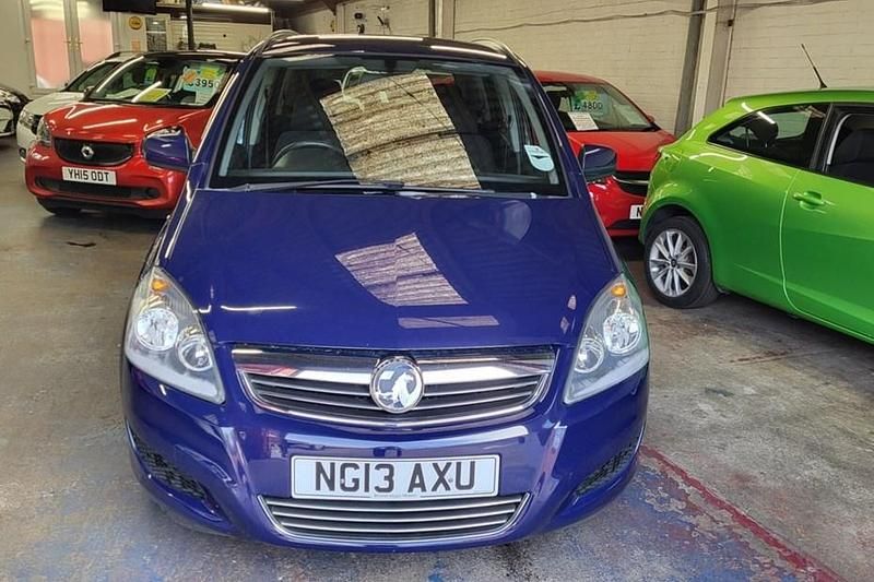 Used 2013 Vauxhall Zafira | £3,950 (Fair price) - Image 1/1