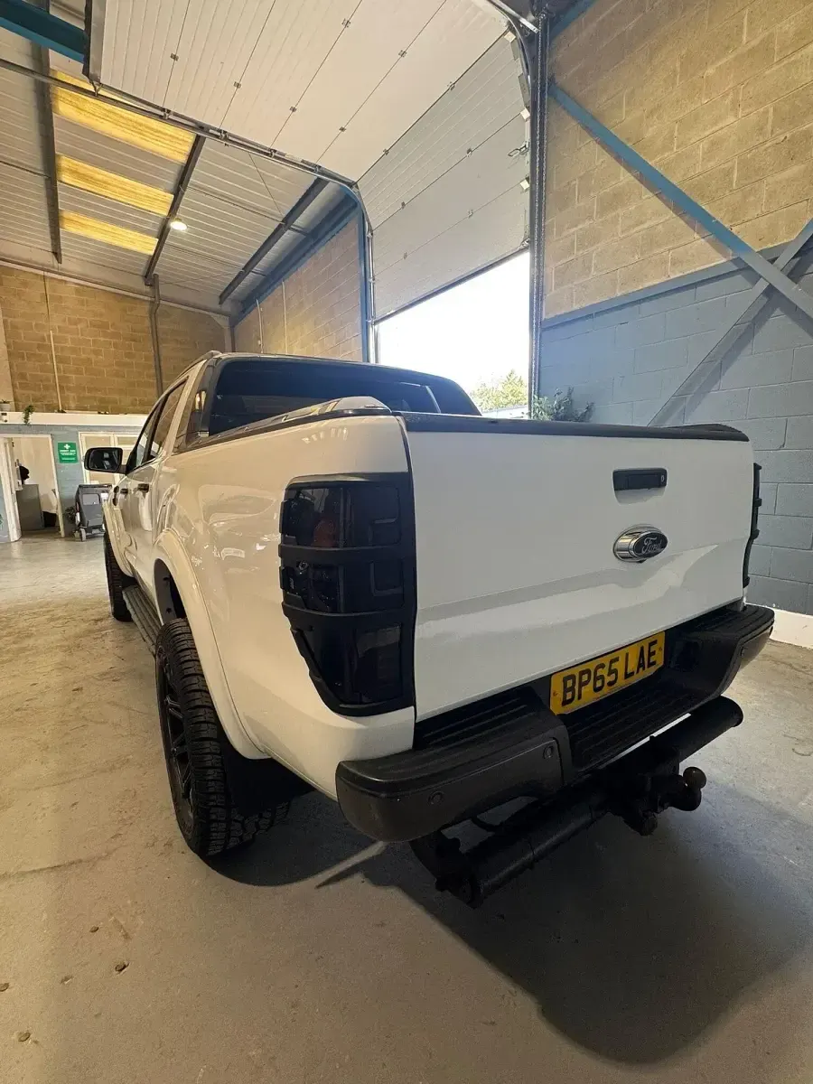 Used Ford Ranger Wildtrack 200 HP (147 kW) 2016 White Pickup
