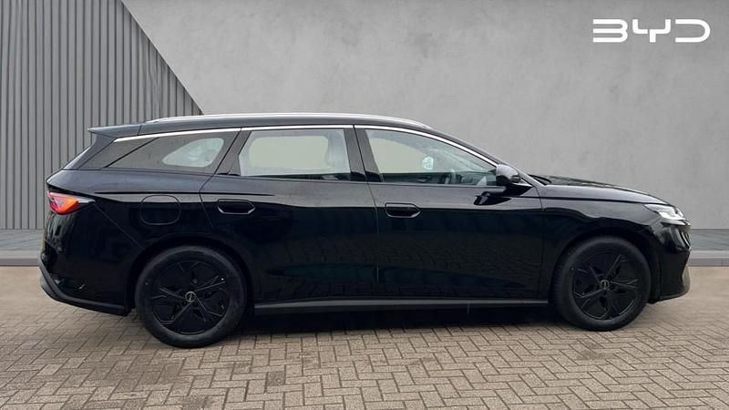 Used BYD Seal Boost 184 HP (135 kW) 2025 Obsidian black Estate