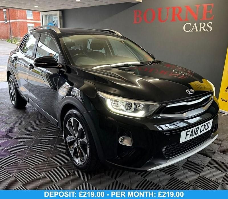 Black Used 2018 Kia Stonic 2 SUV | £9,000 (Fair price) - Image 1/4