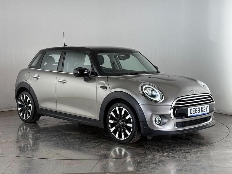Silver Used 2019 Mini Cooper Exclusive Hatchback | £15,300 (Fair price) - Image 1/3