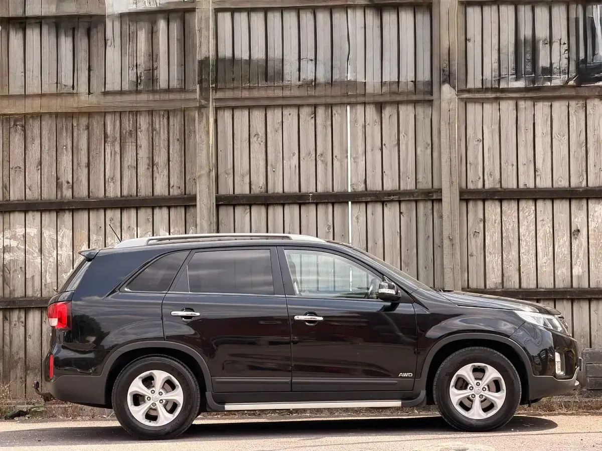 Used Kia Sorento 2014 Black SUV