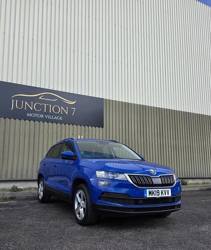 Used Skoda Karoq SE 150 HP (110 kW) 2019 Blue SUV