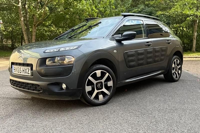Grey Used 2015 Citroën C4 Cactus Flair Hatchback | £3,695 (Fair price) - Image 1/1