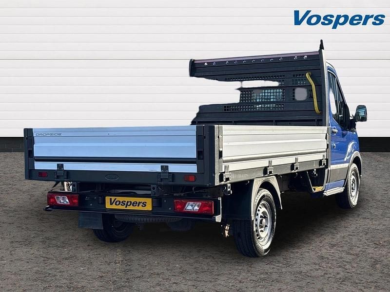 Begagnad Ford Transit 130 HK (95 kW) 2020 Vit Cab