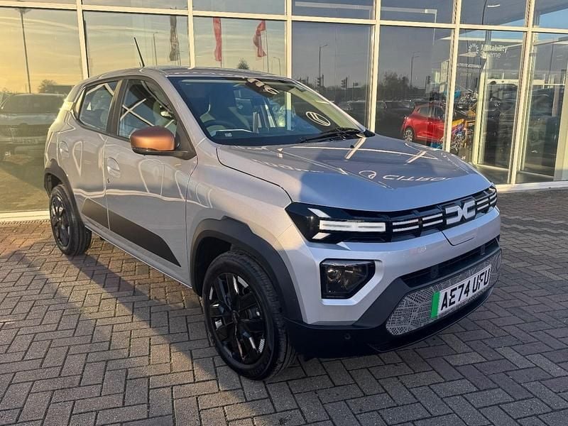 Grey Used 2024 Dacia Spring Extreme Hatchback | £16,995 - Image 1/4