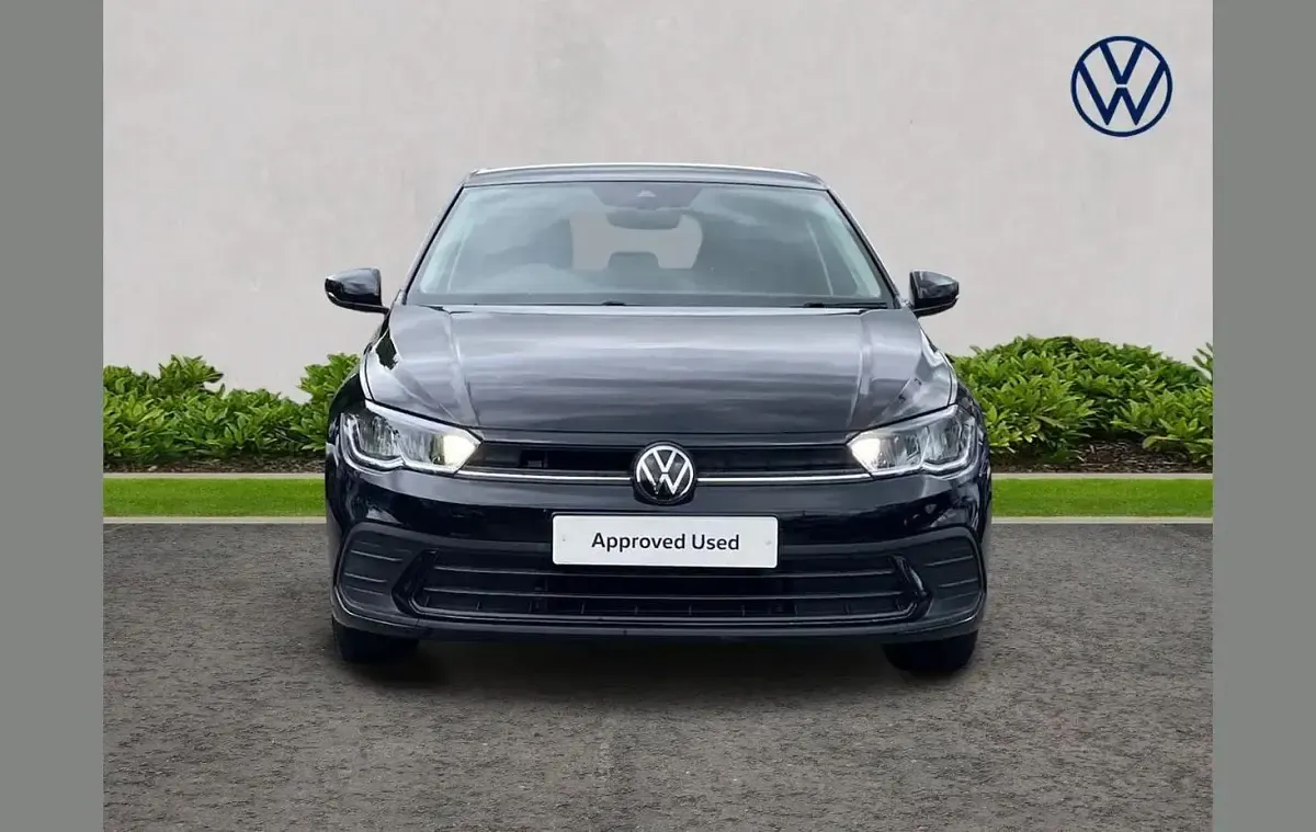 Used VW Polo Match 95 HP (69 kW) 2025 Black Hatchback