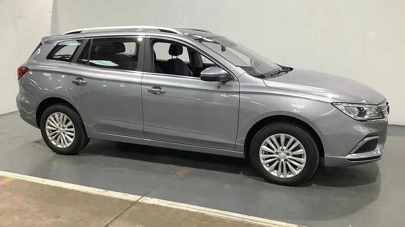 Silver Used 2022 MG MG5 EV Exclusive Estate | £12,298 (Good price) - Image 1/3