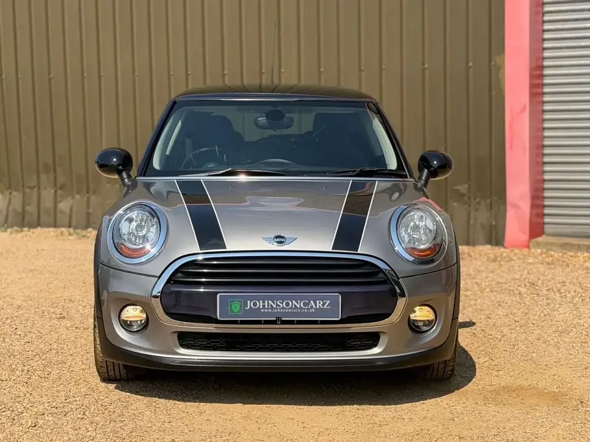 Used Mini Cooper D Hatch 2016 Silver Hatchback