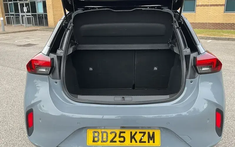 Used Vauxhall Corsa Ultimate 101 HP (74 kW) 2025 Grey Hatchback