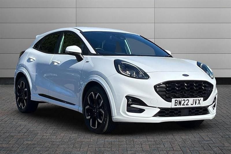 Frozen white Used 2022 Ford Puma ST-Line X Hatchback | £16,300 (Good price) - Image 1/3