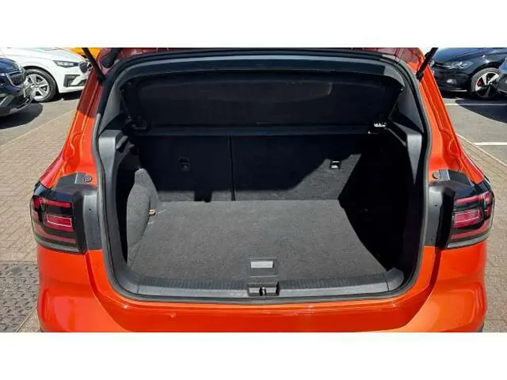 Used VW T-Cross SE 110 HP (80 kW) 2021 Orange SUV