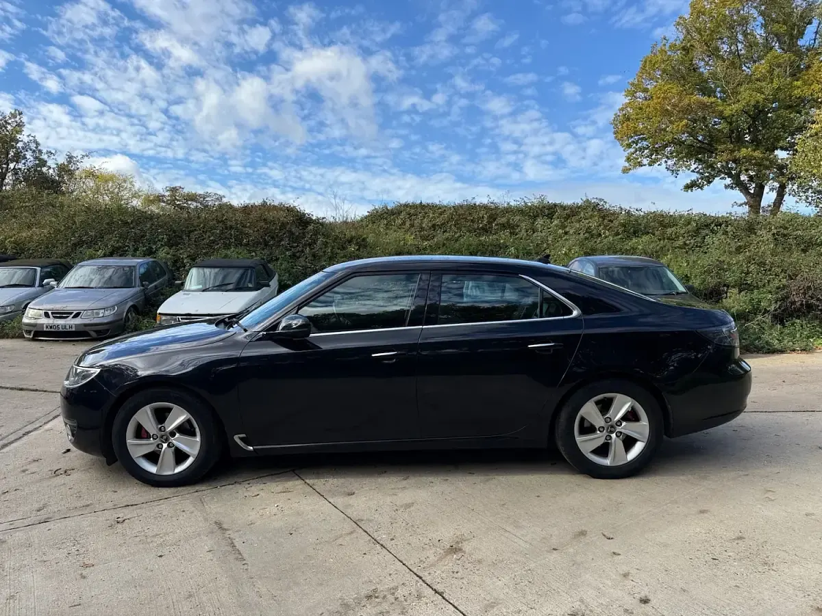 Used Saab 9-5 Vector 157 HP (115 kW) 2010 Black Sedan