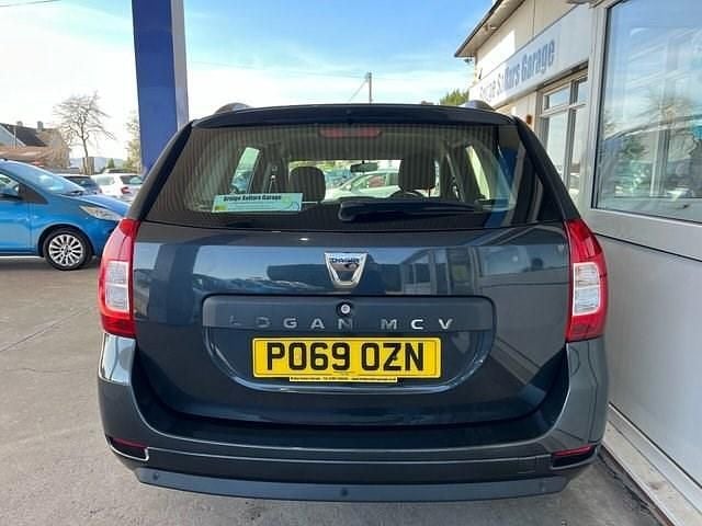 Used Dacia Logan MCV Comfort 90 HP (66 kW) 2020 Grey Estate