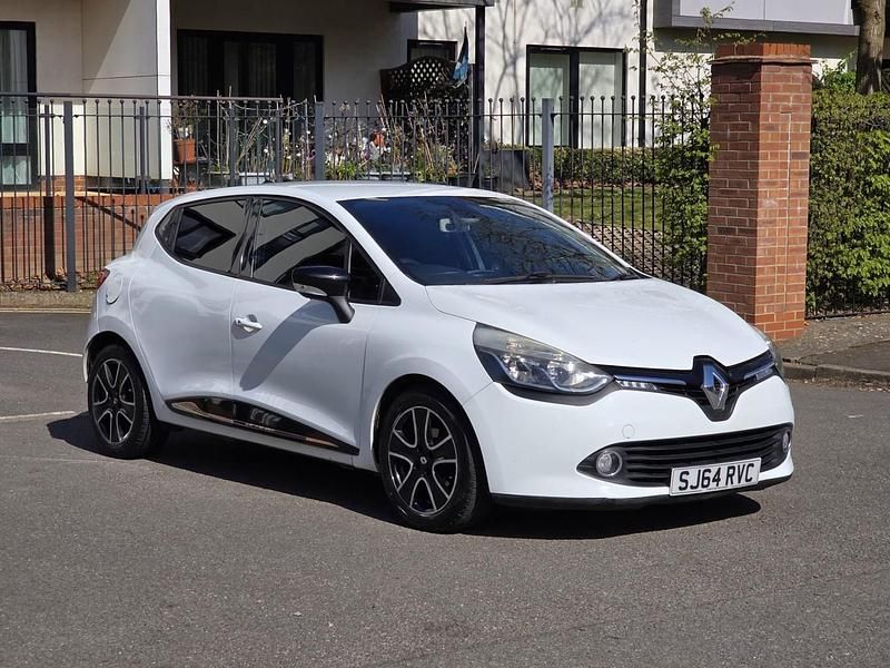Used Renault Clio IV Dynamique 2014 White Hatchback