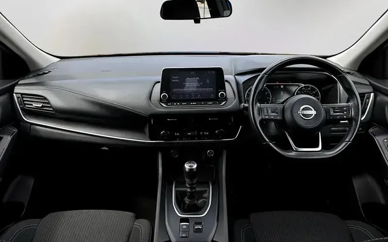 Used Nissan Qashqai Acenta Premium 140 HP (102 kW) 2023 Blue SUV