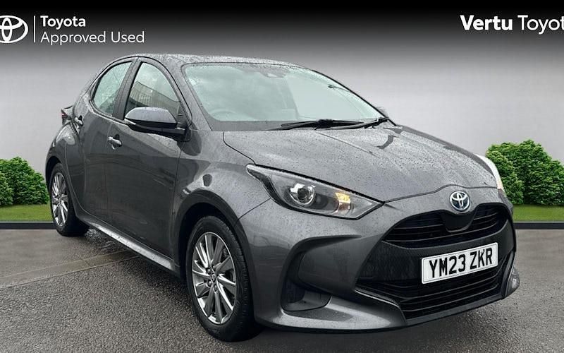 Used 2026 Toyota Yaris Hybrid Hatchback | £17,961 (Super price) - Image 1/4