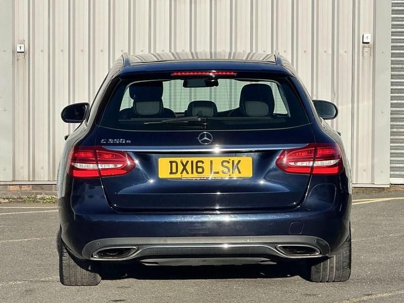 Used Mercedes C350e 2016 Blue Estate