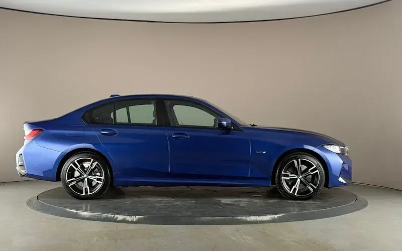Used BMW 330e M Sport 292 HP (214 kW) 2023 Blue Sedan