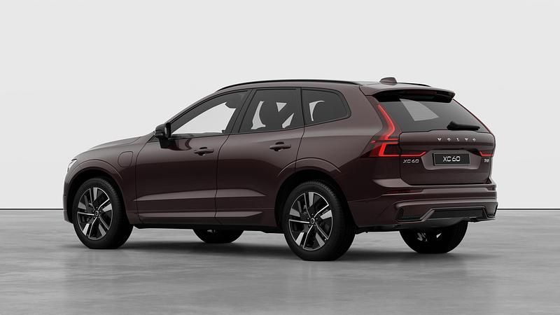 New Volvo XC60 Plus 2026 Mulberry red SUV