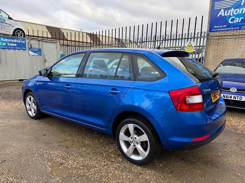 Used Skoda Rapid Elegance 2014 Blue Hatchback
