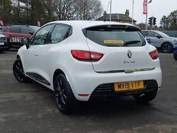 Used Renault Clio IV Play 76 HP (55 kW) 2019 White Hatchback