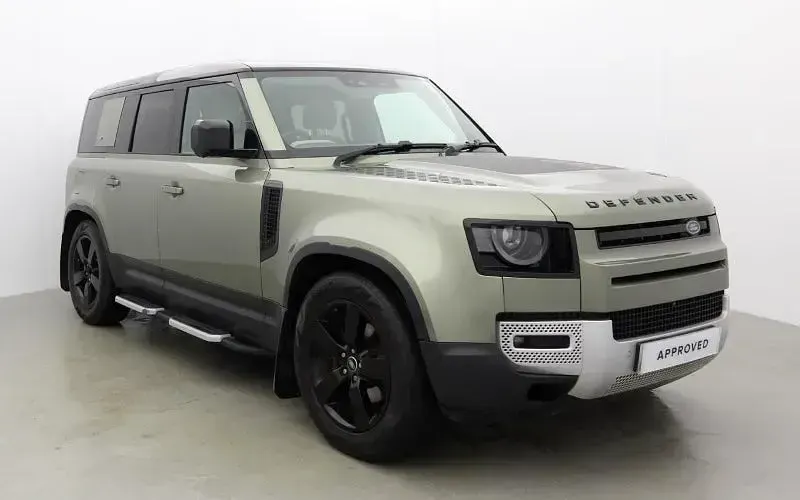 Used Land Rover Defender First Edition 241 HP (177 kW) 2020 SUV