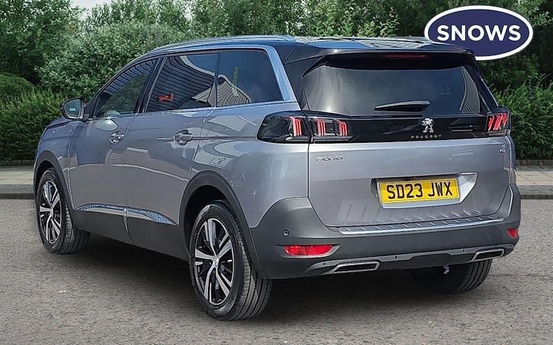 Gebraucht Peugeot 5008 GTi 131 PS (96 kW) 2023 Grau SUV