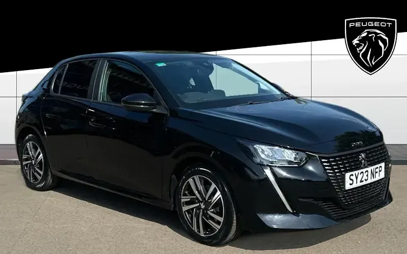 Begagnad Peugeot 208 Active+ 102 HK (75 kW) 2023 Halvkombi