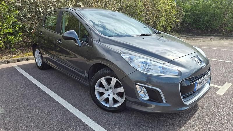 Used Peugeot 308 Active 92 HP (67 kW) 2013 Grey Hatchback