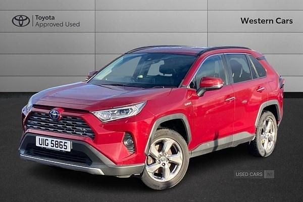 Used Toyota RAV4 2019 Red Estate