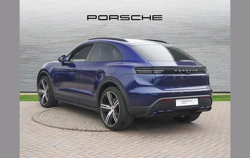 Used Porsche Macan 300 kW (408 HP) 2025 Blue SUV