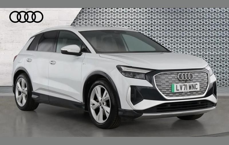 Used Audi Q4 e-tron S-Line 125 kW (170 HP) 2021 White SUV