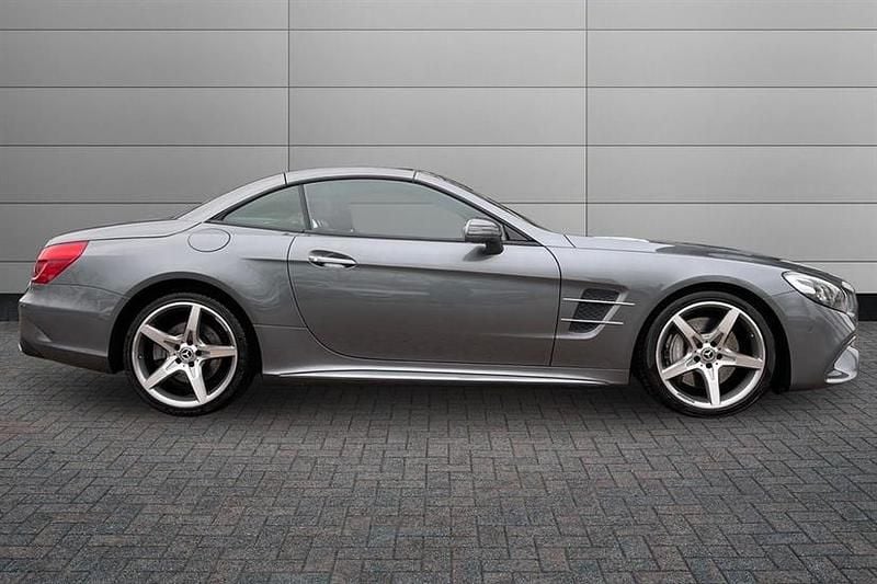 Used Mercedes SL400 AMG Line Premium 367 HP (269 kW) 2018 Selenite grey Cabriolet