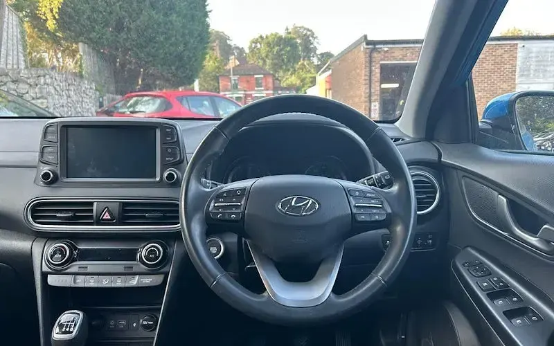 Used Hyundai Kona Premium 120 HP (88 kW) 2020 Blue SUV