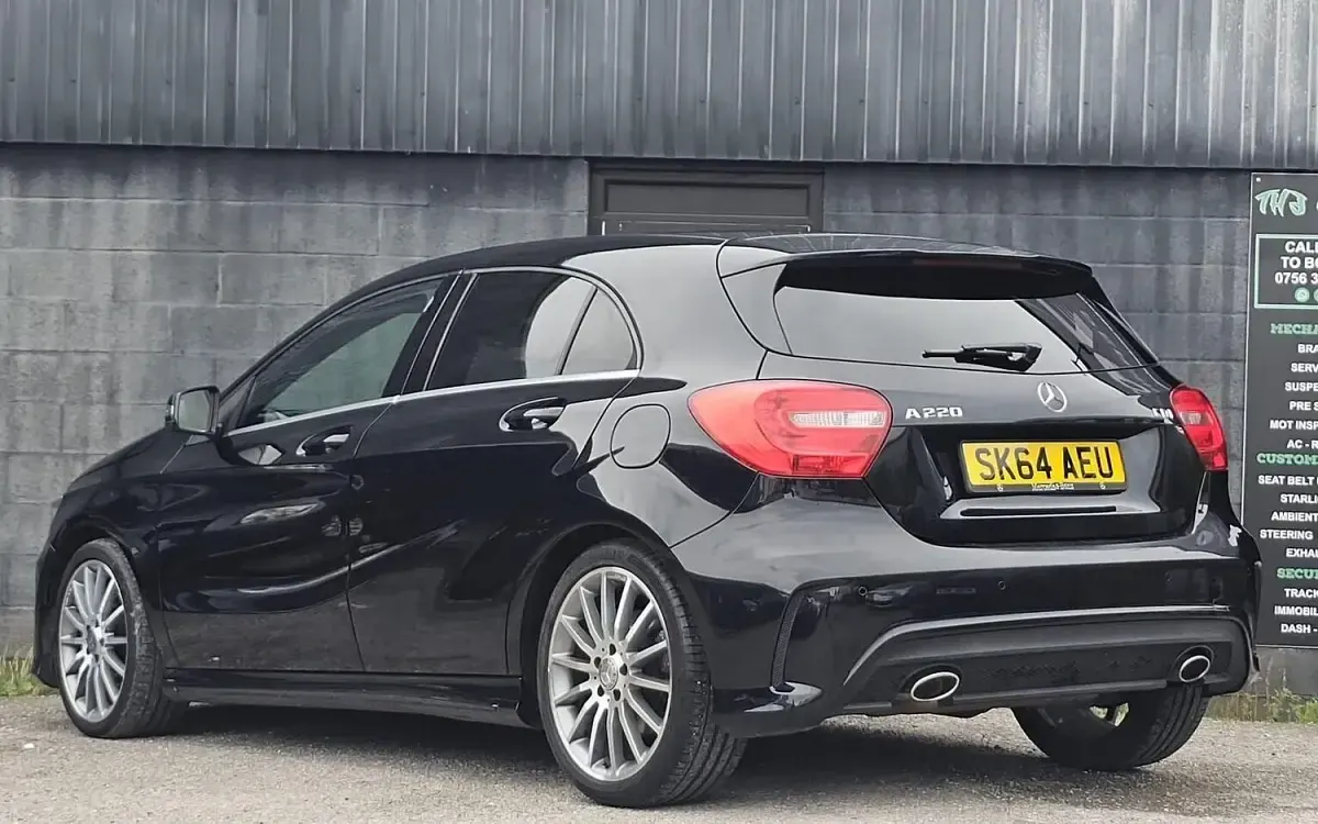 Used Mercedes A220 AMG 170 HP (125 kW) 2015 Black Hatchback