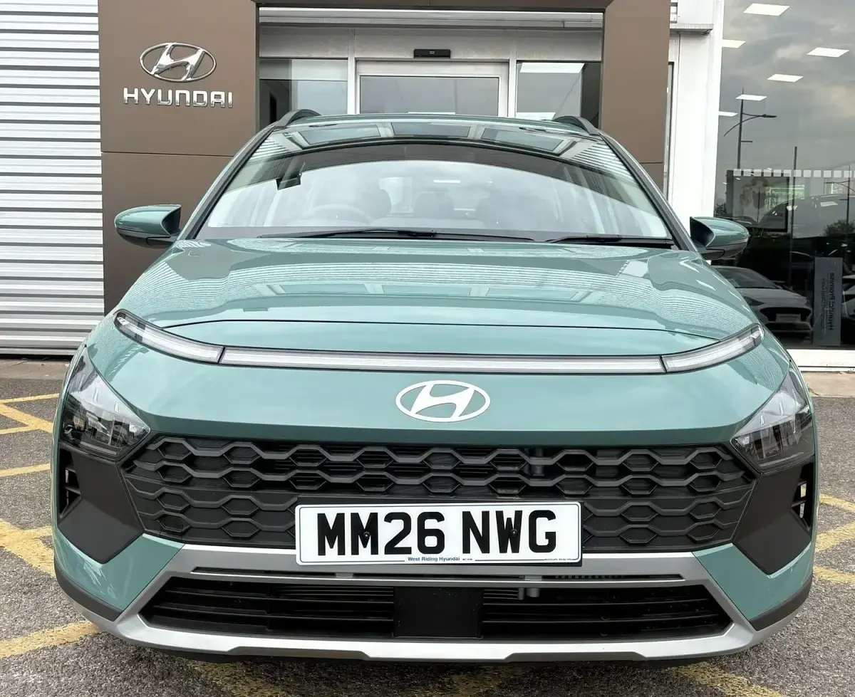 Used Hyundai Bayon Advanced 100 HP (73 kW) 2026 Green SUV