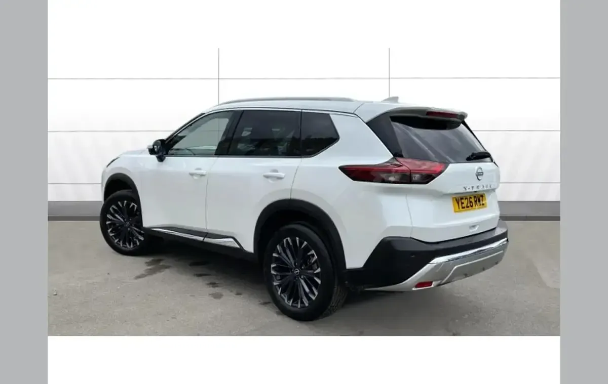 New Nissan X-Trail Tekna+ 163 HP (119 kW) 2026 White SUV